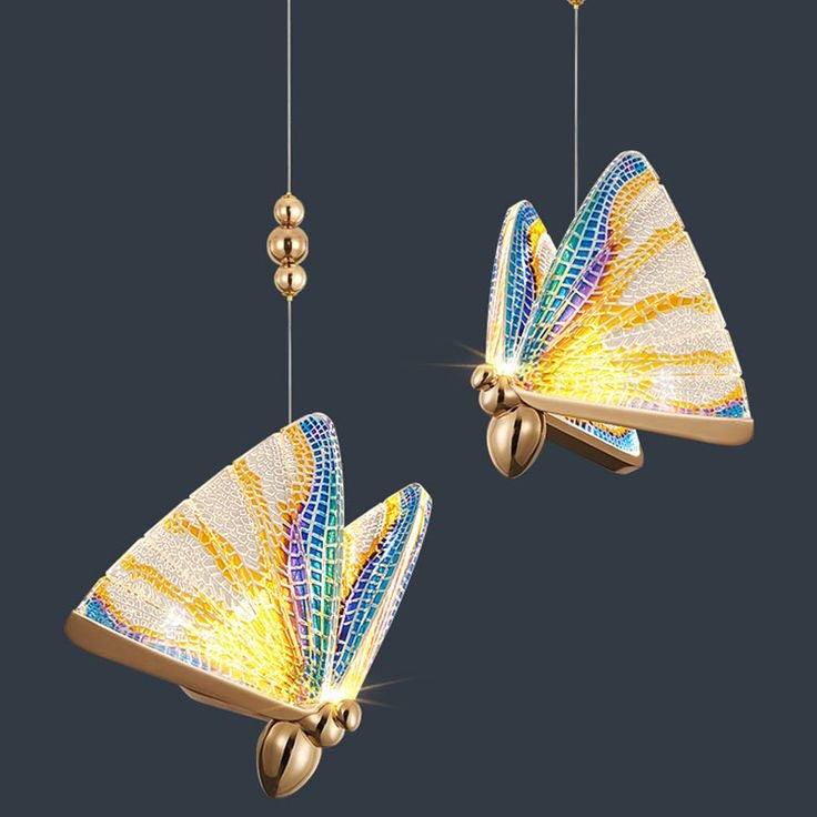 LUXURY BUTTERFLY PENDANT - AURA LIGHT