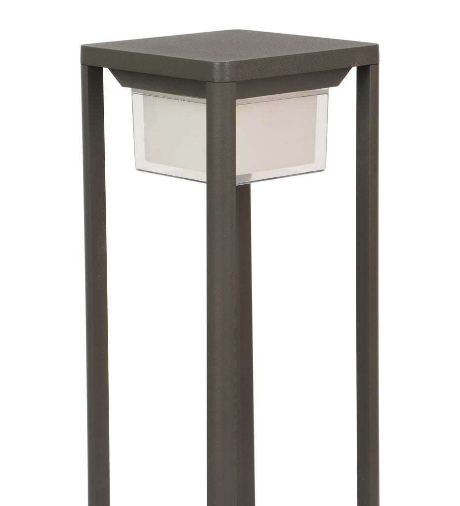 ALUMINIUM STANDING GARDEN LIGHT