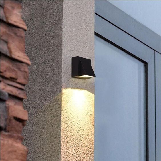 SINGLE SIDED 3W LED OUTDOOR WALL LAMP