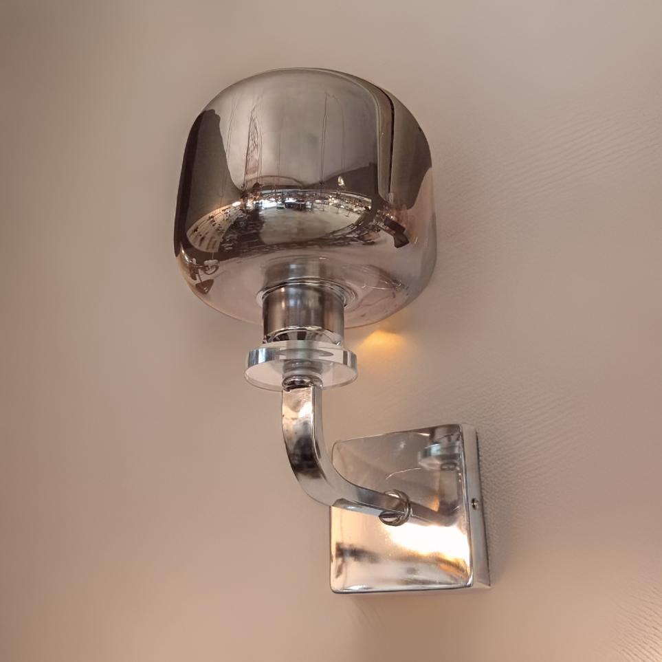 SILVER WALL LAMP