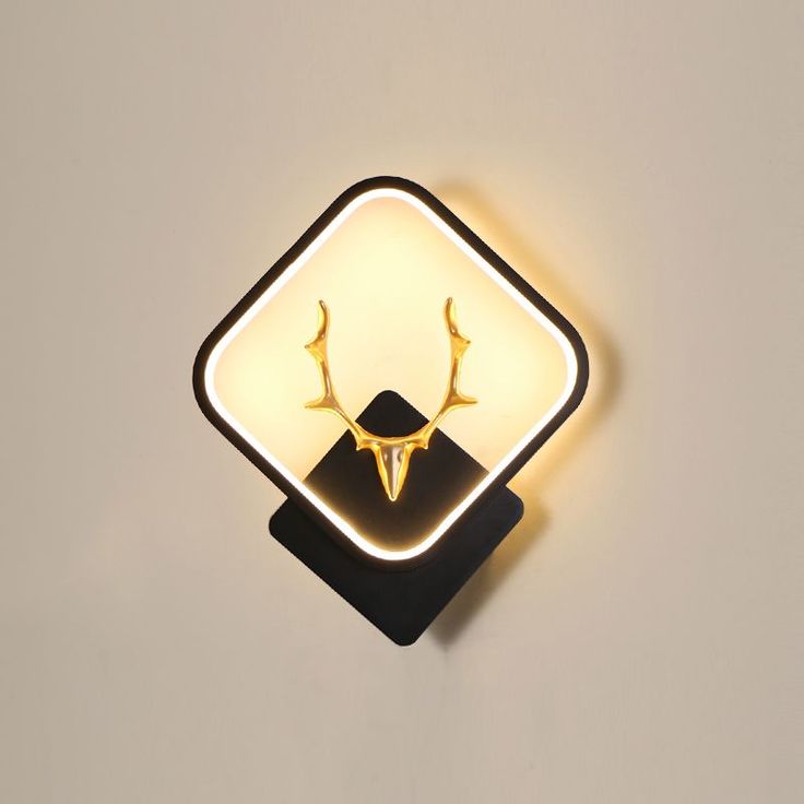 RHOMBUS LED WALL LIGHT