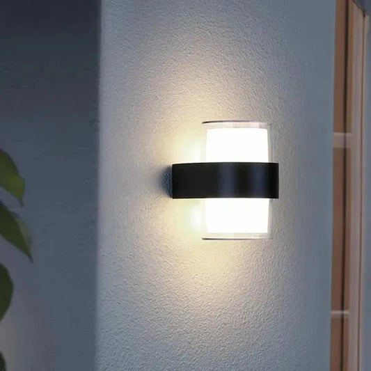 OUTDOOR INDOOR WALL LIGHT