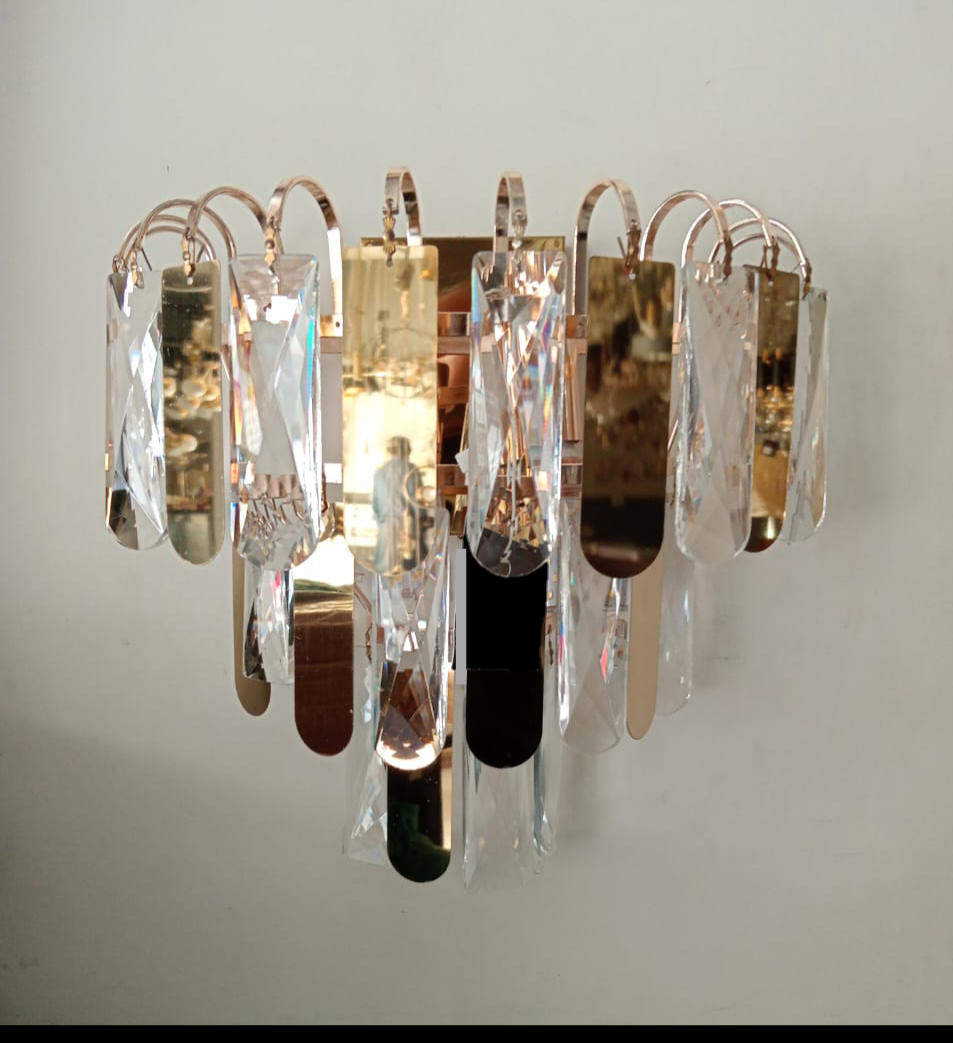 MODERN CRYSTAL STRIPES WALL LIGHT