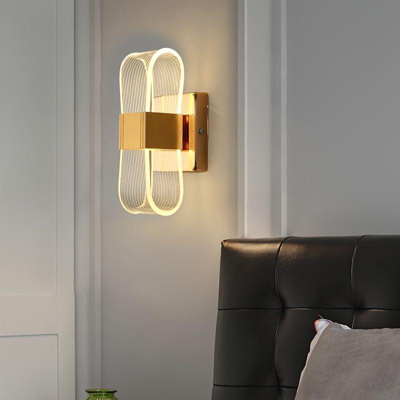 GOLD WALL SCONCE